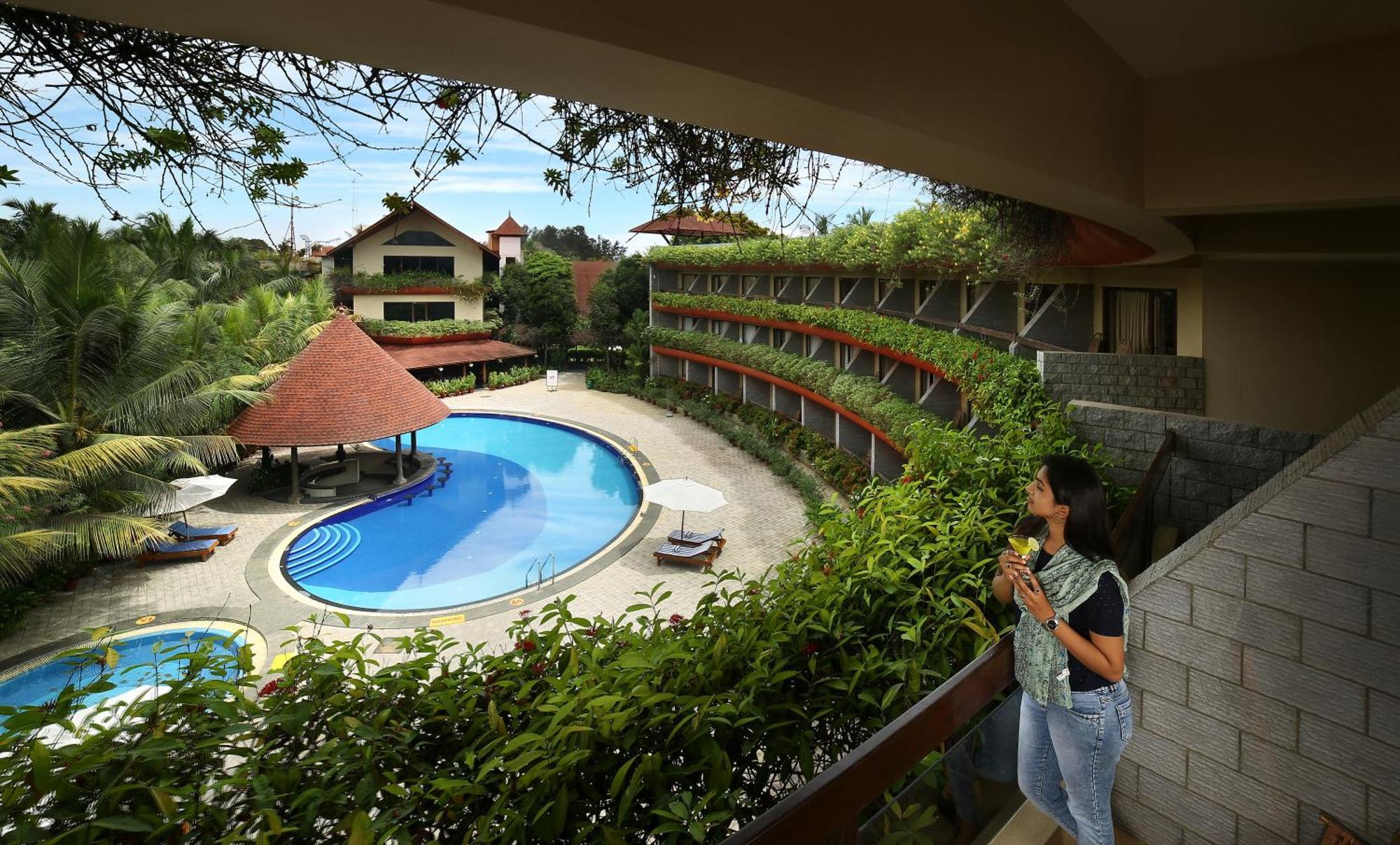 Uday Suites - The Airport Hotel Thiruvananthapuram Exteriér fotografie